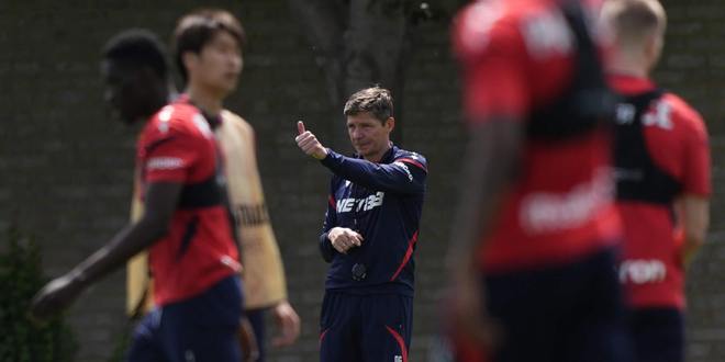 格拉斯纳的决赛哲学：迷信仪式、五小时战术会议与一场彻底改变执教命运的杯赛对决